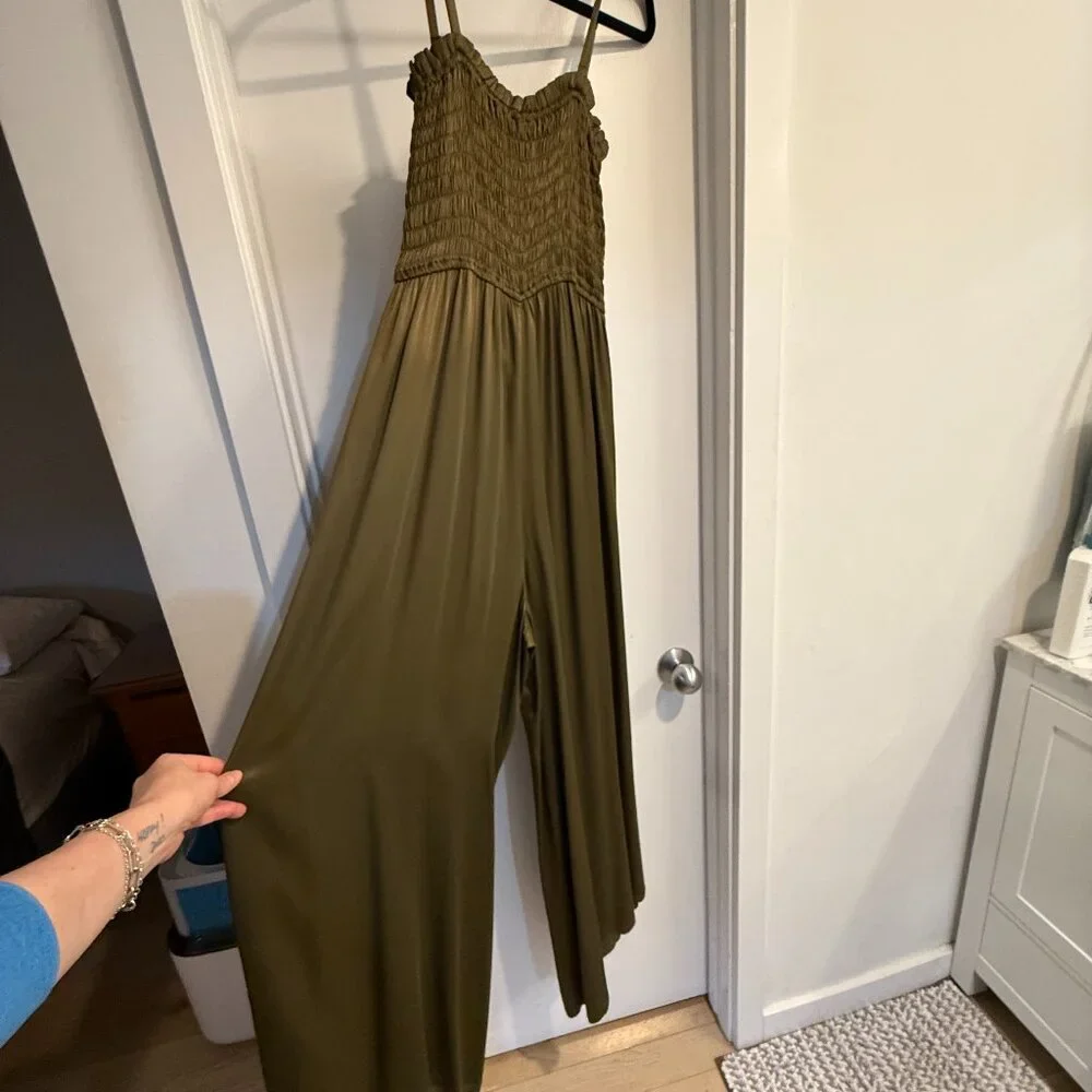 Anthropologie Wide Leg Smocked Top Jumpsuit, Olive Green, Sz MED - Picture 1 of 9
